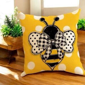 NWT Yellow Bee Decorative Pillow